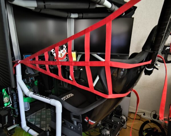 Red SimRace Net with Quick-Release Buckle – 25mm, Double-Sided.