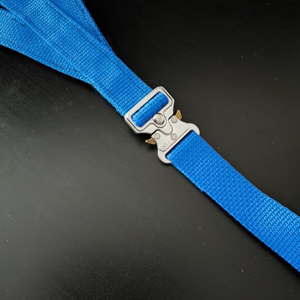 Blue SimRace Net with Quick-Release Buckle – 25mm, Double-Sided. - Image 4